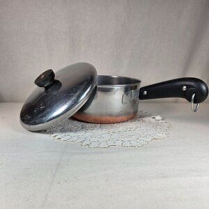 Vintage Revere Ware 2 Qt Copper Bottom Saucepan With Lid & Black Handle